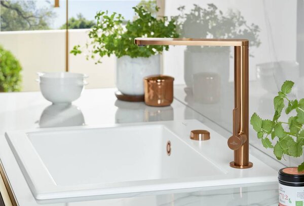 Villeroy & Boch Finera - Drezová batéria stojanková, otočné rameno, bronz 92700004