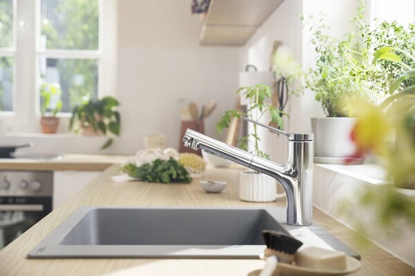Hansgrohe Zesis M33 - Páková kuchynská batéria 150, vyťahovacia sprška, 2jet, chróm 74800000