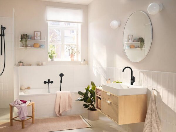 Hansgrohe Rebris S - Páková vaňová batéria na stenu, čierna matná 72440670