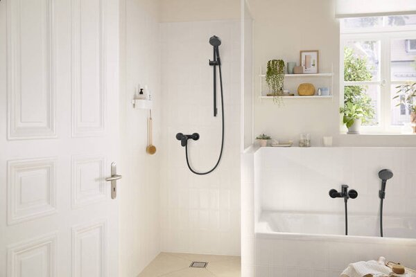 Hansgrohe Rebris S - Páková sprchová batéria na stenu, čierna matná 72640670