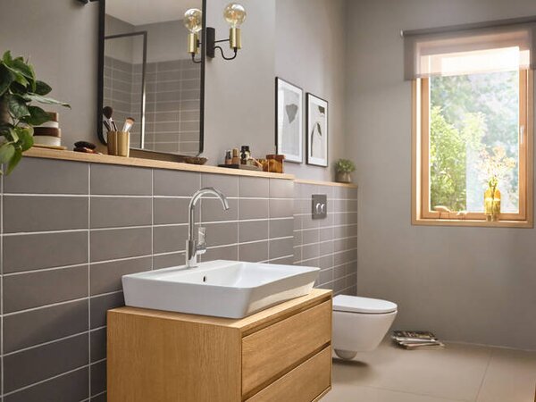 Hansgrohe Rebris E - Páková umývadlová batéria 210 s otočným výtokom a odtokovou súpravou s tiahlom, chróm 72576000