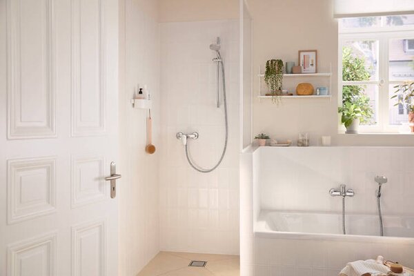 Hansgrohe Rebris S - Páková sprchová batéria na stenu, chróm 72640000