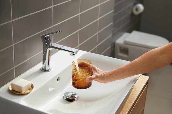 Hansgrohe Rebris E - Páková umývadlová batéria 110 CoolStart bez odtokovej súpravy, chróm 72560000