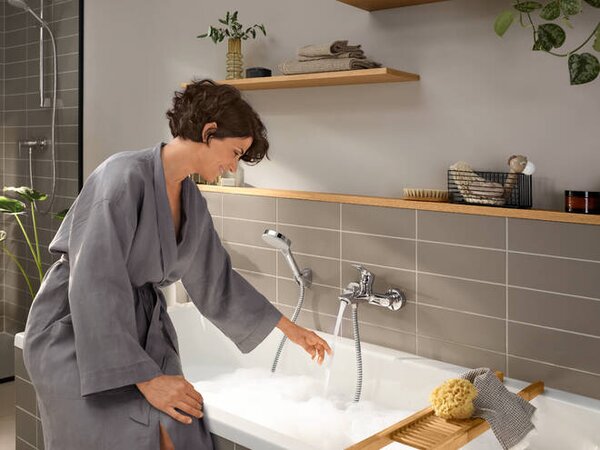 Hansgrohe Rebris E - Páková vaňová batéria na stenu, chróm 72450000