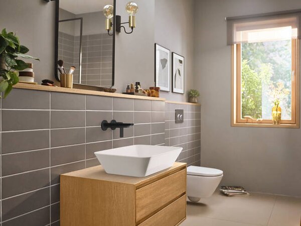Hansgrohe Rebris E - Páková umývadlová batéria pod omietku, pre montáž na stenu, s výtokom 20 cm, čierna matná 72568670
