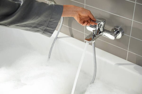 Hansgrohe Rebris E - Páková vaňová batéria na stenu, chróm 72450000