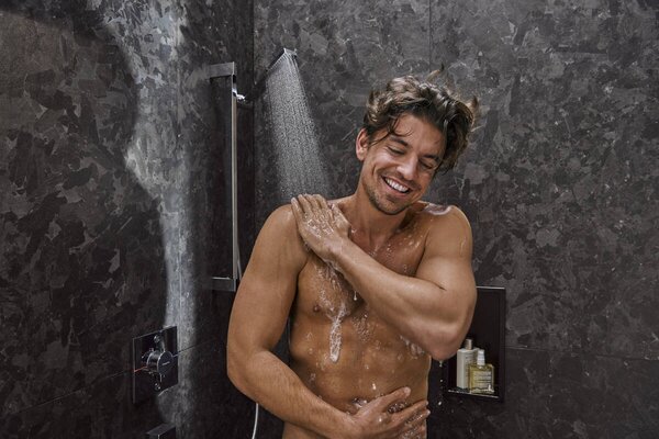 Hansgrohe Pulsify E - Sprchová súprava 100 1jet EcoSmart so sprchovou tyčou 650 mm, chróm 24370000