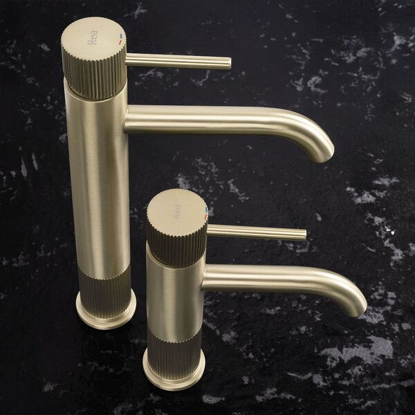 Kúpeľňová batéria Rea Lungo Stripe Brush Gold