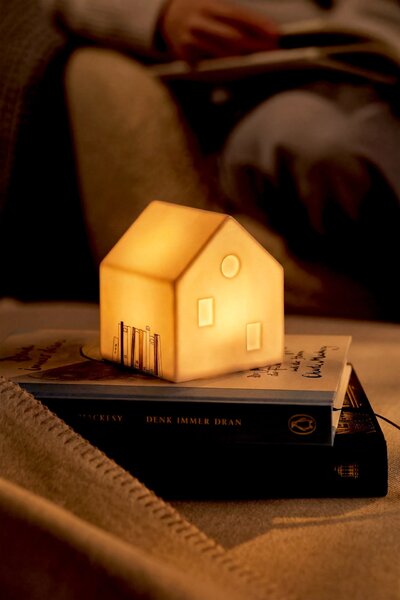 Porcelánový LED svietiaci domček Books