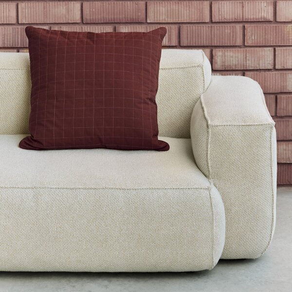 Prošívaný polštář Dori Maroon 60 × 60 cm