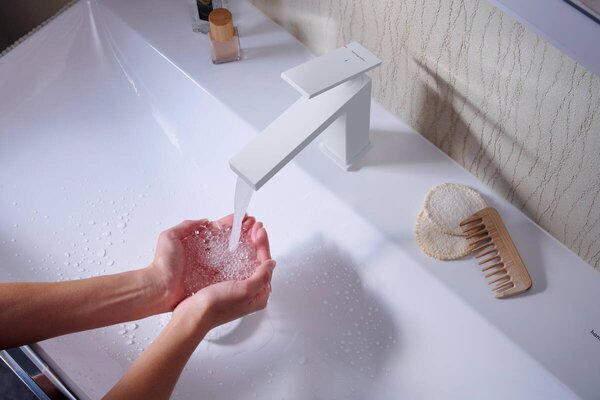 Hansgrohe Xelu Q - Umývadlo 800x480 mm SmartClean s otvorom na batériu bez prepadu, biela 61020450