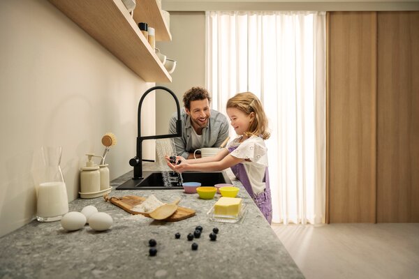 Hansgrohe Talis Select M54 - Páková kuchynská batéria Semi-Pro, 3jet, čierna matná 72861670