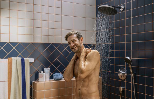 Hansgrohe Activera S - Hlavová sprcha 240 1jet EcoSmart, chróm 28056000