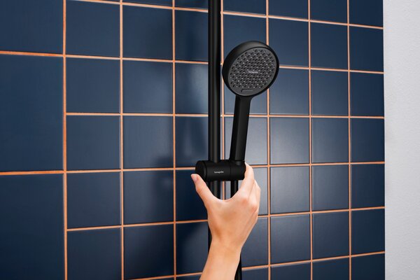 Hansgrohe Activera Select S - Sprchová súprava 95 2jet s tyčou 650 mm, EcoSmart, čierna matná 28044670