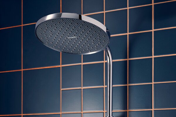 Hansgrohe Activera S - Sprchový systém Showerpipe 240 1jet so sprchovou tyčou Varia, EcoSmart, chróm 28074000