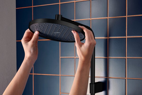 Hansgrohe Activera S - Sprchový systém Showerpipe 240 1jet so sprchovou tyčou Varia s termostatom Ecostat Fine, EcoSmart, čierna matná 28078670