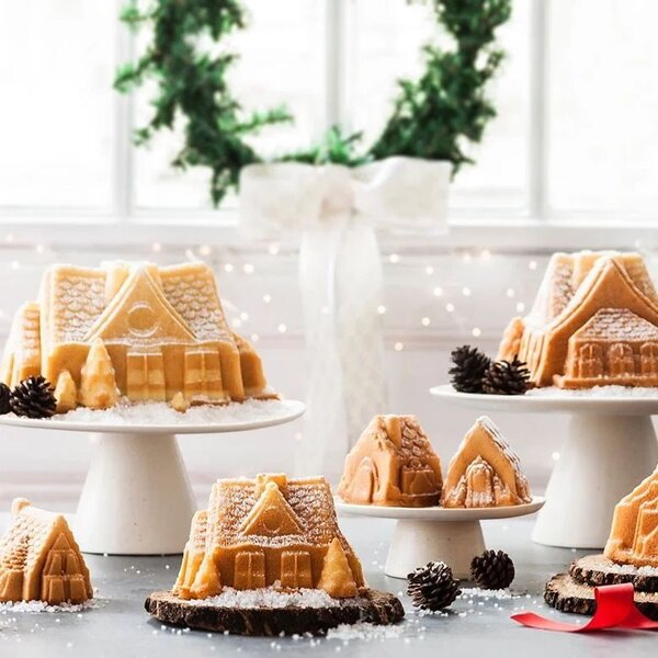 Forma na pečenie Gingerbread House Duet 1,2 l