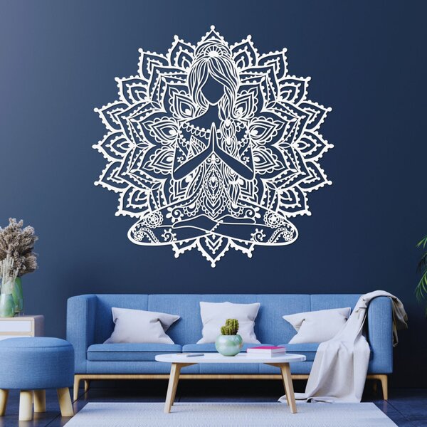 Drevená mandala joga žena – moderný 3D obraz na stenu do obývačk | SENTOP HDF0511