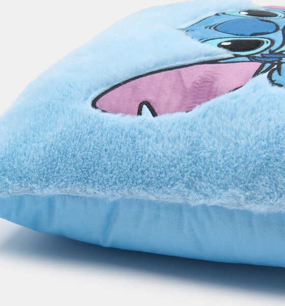 Sinsay - Vankúš z umelej kožušiny Stitch - svetlomodrá