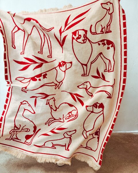 MUZZA Deka pawfect 200 x 150 cm červená