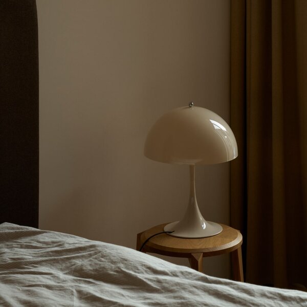 Stolná lampa Panthella 320 Opal Beige