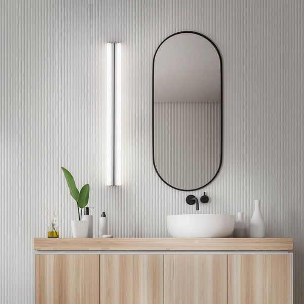 Helestra LED zrkadlo svetlo LOOM, dĺžka 90 cm, chróm, IP44, Chrómová / strieborná, Kúpeľňa, kov