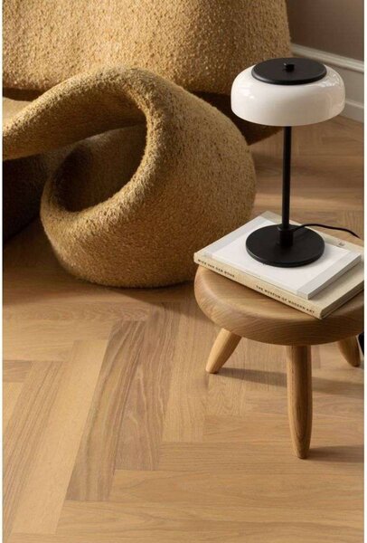 Nuura stolová LED lampa Blossi, výška 31 cm, čierna/opálová, Čierna, Obývacia izba / jedáleň, kov, Škandinávsky, Stojacie svietidlo