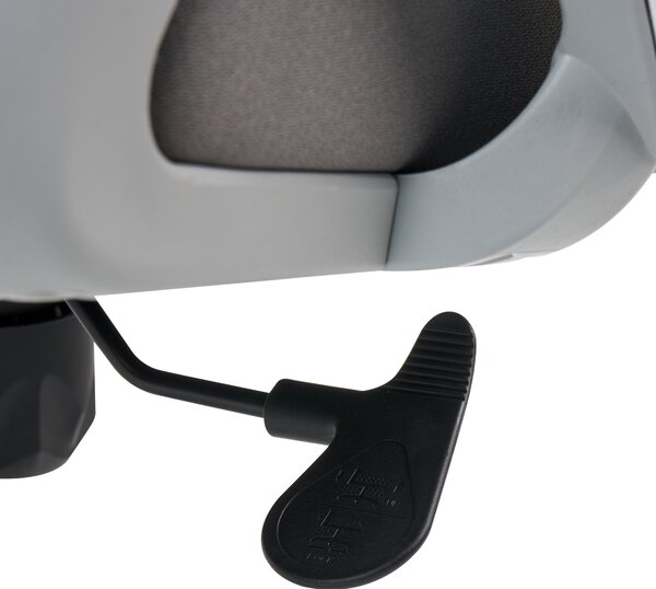 Kancelárska stolička sivá sieťovinové naklápacie operadlo nastaviteľná výška podrúčky moderné ergonomické kancelárske kreslo