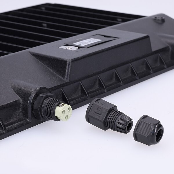 SOLIGHT LED reflektor TOP 150W, max. 21000lm, 3CCT, voliteľný výkon 100/75/47%, IP65