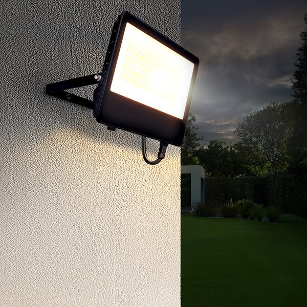 SOLIGHT LED reflektor TOP 150W, max. 21000lm, 3CCT, voliteľný výkon 100/75/47%, IP65