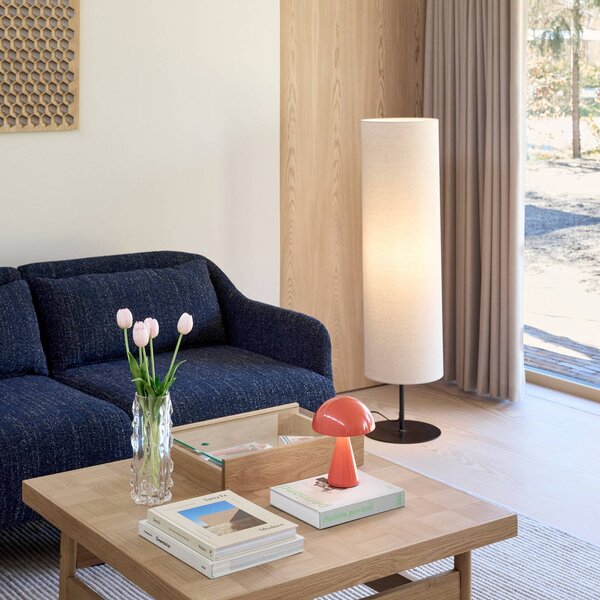 Hübsch Stojacia lampa Sable, piesková farba, výška 120 cm, textil, Krémová / jantárovo žltá, Obývacia izba / jedáleň, Textil / látka / hodváb, Dizajn, Stojaca lampa
