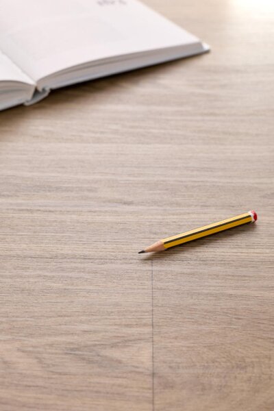 PVC podlaha Tarkett Topaz 512 Urban Oak Smoked 19ML