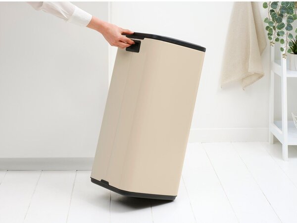 Béžový dotykový oceľový odpadkový kôš 30 l Bo Touch – Brabantia