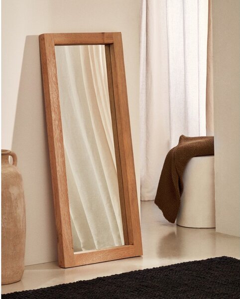 Nástenné zrkadlo s dreveným rámom 50x120 cm Maden – Kave Home