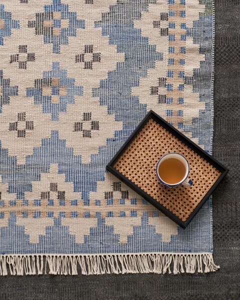 Diamond Carpets India , Ručne viazaný kusový koberec Casablanca DE 2255 Multi Colour, 80x150, modrá, chodba / predsieň