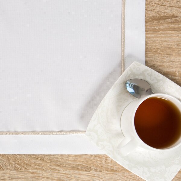 OBRUS KARIN 85X85 CM BIELY