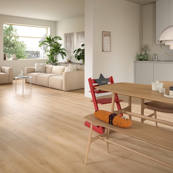 EGGER NatureSense 8/33 Classic Dub Pinot pieskový SOL2113 2,00 m²