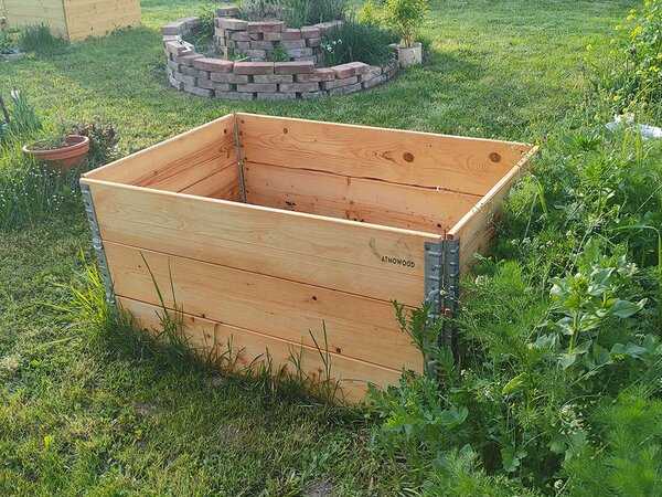 ATMOWOOD Drevený vyvýšený záhon s kovaním 120 x 80 x 20 cm