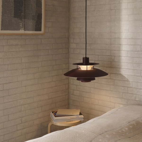 LOUIS POULSEN Závesná lampa PH 5, Monochrome oyster grey