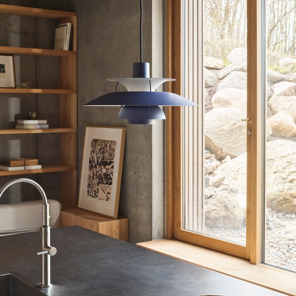 LOUIS POULSEN Závesná lampa PH 5, Monochrome oyster grey