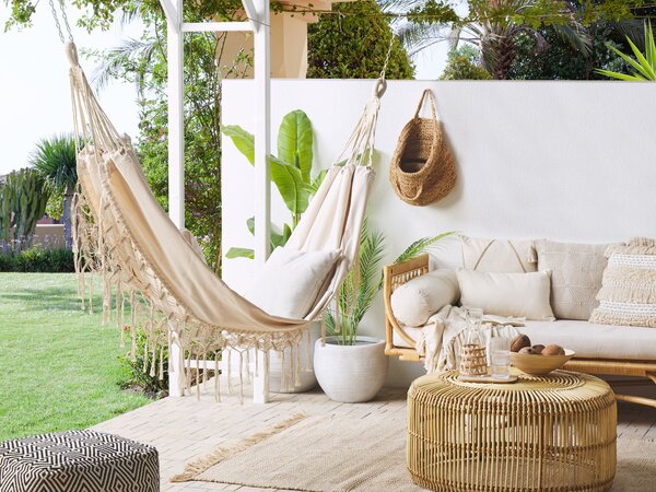 Záhradná hojdacia sieť béžová bavlna polyester hojdačka so strapcami boho štýl interiér exteriér