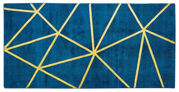 Koberec modrý so zlatým geometrickým vzorom viskóza s bavlnou 80 x 150 cm ručne tkaný moderný glamour štýl
