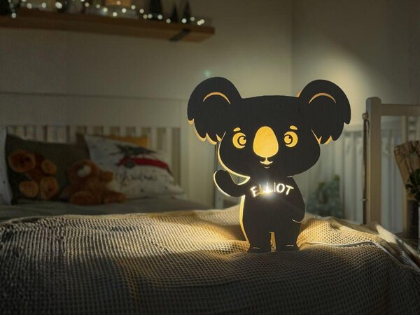 ČistéDrevo Detská nástenná lampička s menom - koala