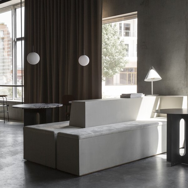 Závesná lampa TR, Black, Matt Opal – Audo Copenhagen