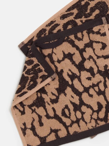 Sinsay - Bavlnené uteráky s leopardím vzorom 2 pack - hnedá