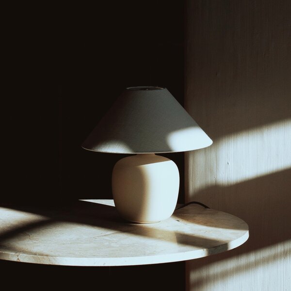 Stolová lampa Torso, 37 – Audo Copenhagen