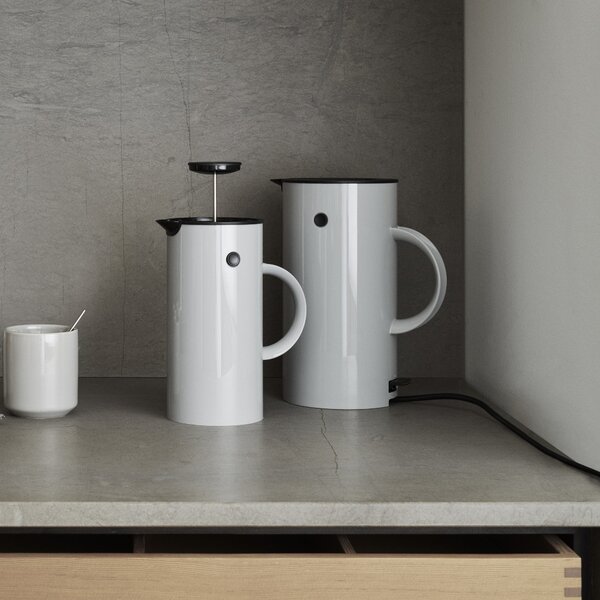 Rýchlovarná kanvica EM77 1,5 l, Light Grey – Stelton