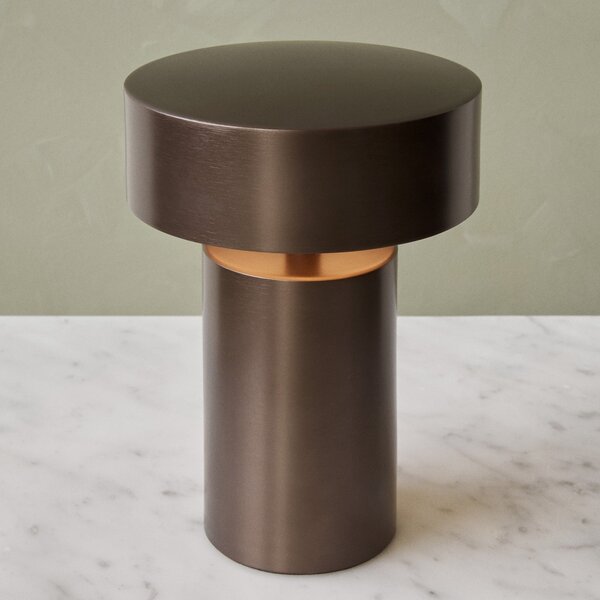 Stolová lampa Column Portable, Bronze – Audo Copenhagen