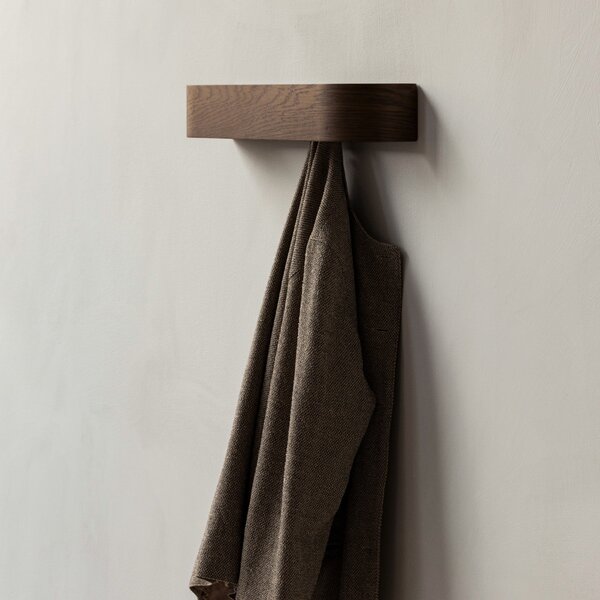 Vešiak Epoch 50, Dark Stained Oak – Audo Copenhagen