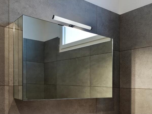 LED osvetlenie zrkadla do kúpeľne LED/8W/230V 30 cm IP44 čierne